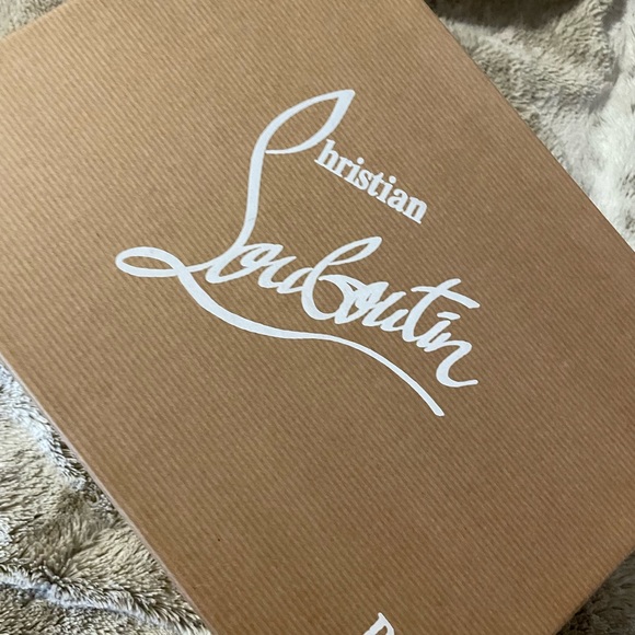 Authentic Christian Louboutin Maggie Pumps - Picture 2 of 7